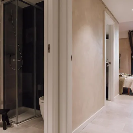 Pedrera - 2 Bedrooms In Eixample Esquerra *